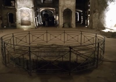Catacombe San Gennaro inf fonte battesimale