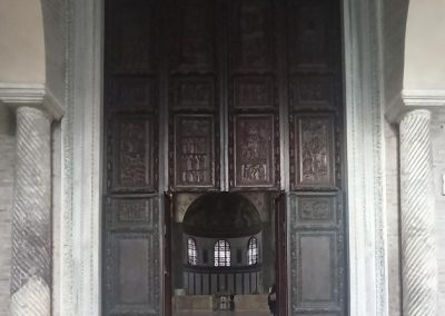 Chiesa Santa Sabina portale
